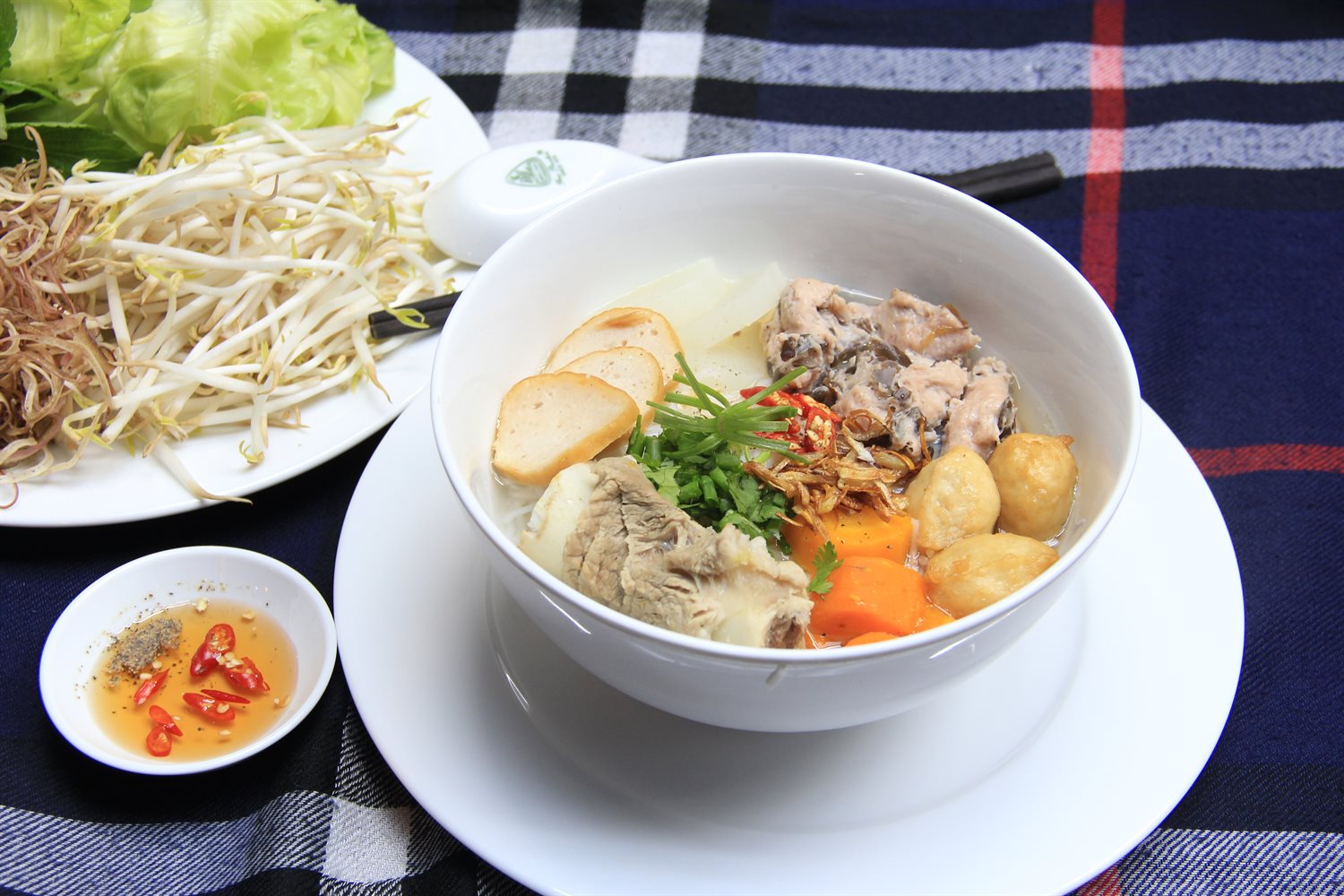 Must-eat dishes in HCMC-Saigon / Where to try?